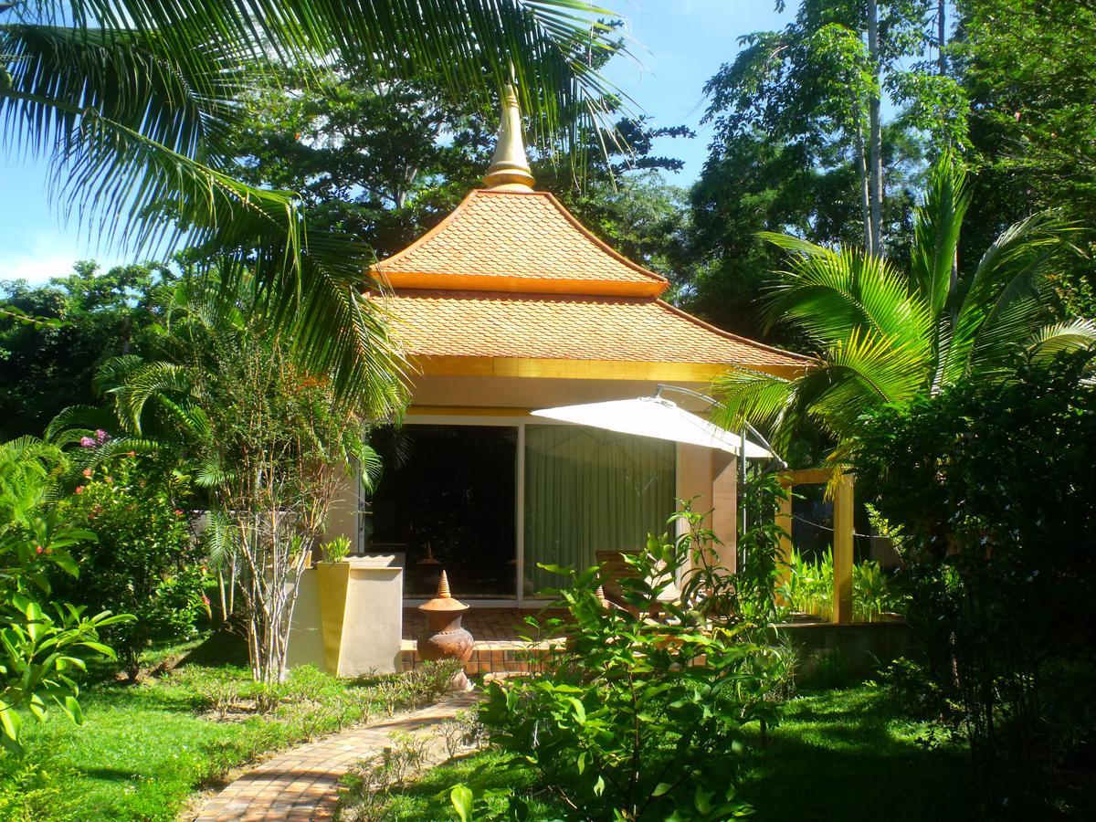 Noble Crown Resort & Spa Ko Lanta Exteriör bild